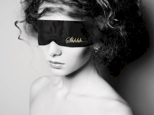 Shhh Blindfold fekete szemkötő, maszk